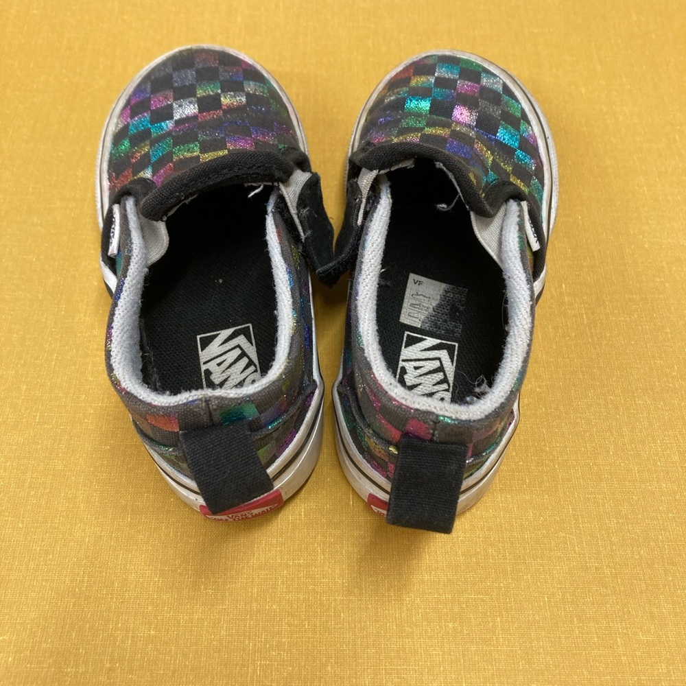 Vans Kids Multicolor Checkered Sneakers - Picture 2 of 5